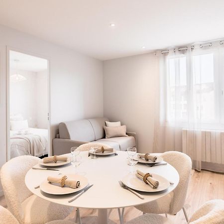 Le Santorin Elegant Calme Parking Apartment อานซี ภายนอก รูปภาพ